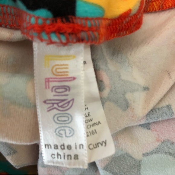 LuLaRoe TC Leggings with Medium Jacket - Picture 3 of 5
